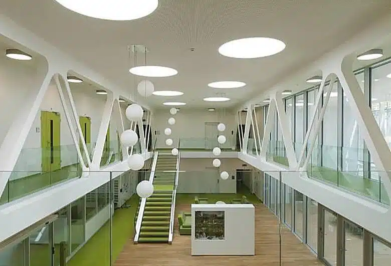 Laboratoires, bureaux et serres de recherche pour Agroscope Changins