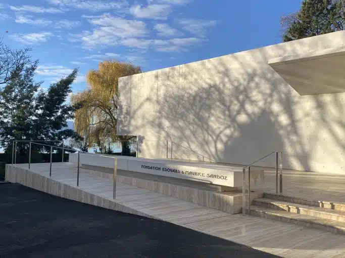 Construction d'un ouvrage d'art en béton propre